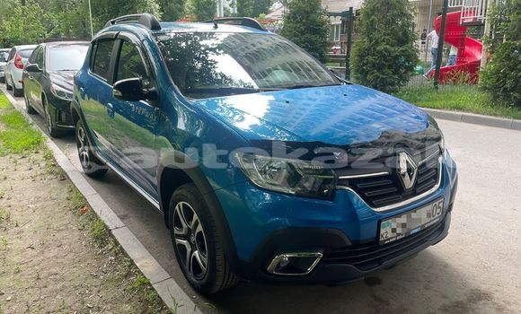 Buy Used Renault Sandero Blue Car in Almaty in Almati Buy Used Renault Sandero Blue Car in Almaty in Almati