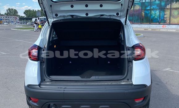 Buy Used Renault Kaptur White Car in Almaty in Almati Buy Used Renault Kaptur White Car in Almaty in Almati
