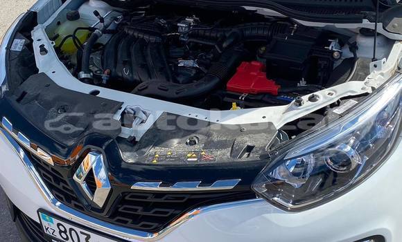 Buy Used Renault Kaptur White Car in Almaty in Almati Buy Used Renault Kaptur White Car in Almaty in Almati