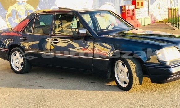 Buy Used Mercedes-Benz E-Classe Black Car in Almaty in Almati Buy Used Mercedes-Benz E-Classe Black Car in Almaty in Almati