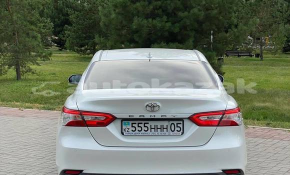 Buy Used Toyota Camry White Car in Taldikorgan in Almati Buy Used Toyota Camry White Car in Taldikorgan in Almati