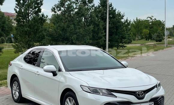 Buy Used Toyota Camry White Car in Taldikorgan in Almati Buy Used Toyota Camry White Car in Taldikorgan in Almati