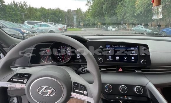 Buy Used Hyundai Elantra White Car in Almaty in Almati Buy Used Hyundai Elantra White Car in Almaty in Almati