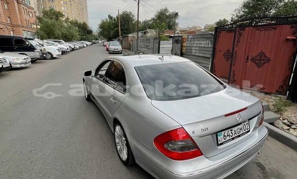 Buy Used Mercedes-Benz E-Classe Silver Car in Almaty in Almati Buy Used Mercedes-Benz E-Classe Silver Car in Almaty in Almati