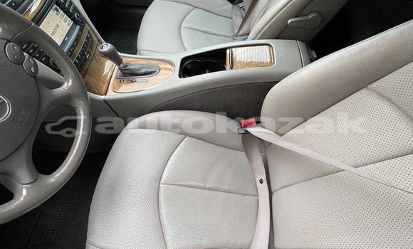 Buy Used Mercedes-Benz E-Classe Silver Car in Almaty in Almati Buy Used Mercedes-Benz E-Classe Silver Car in Almaty in Almati