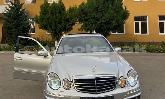 Buy Used Mercedes-Benz E-Classe Silver Car in Almaty in Almati Buy Used Mercedes-Benz E-Classe Silver Car in Almaty in Almati