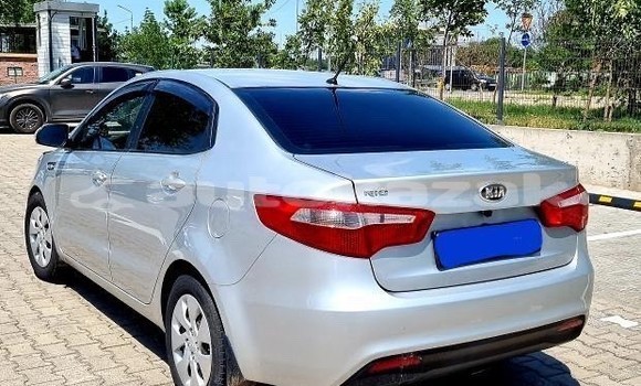 Buy Used Kia Rio Silver Car in Almaty in Almati Buy Used Kia Rio Silver Car in Almaty in Almati