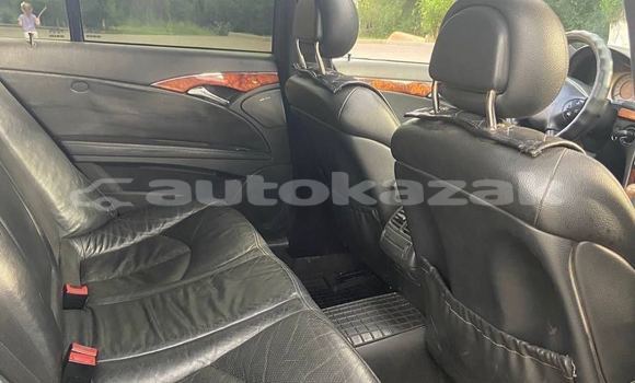 Buy Used Mercedes-Benz E-klasse Silver Car in Talgar in Almati Buy Used Mercedes-Benz E-klasse Silver Car in Talgar in Almati