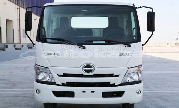 Buy New Hino 714 White Truck in Import - Dubai in Akmecet