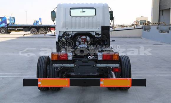 Buy New Hino 714 White Truck in Import - Dubai in Akmecet Buy New Hino 714 White Truck in Import - Dubai in Akmecet