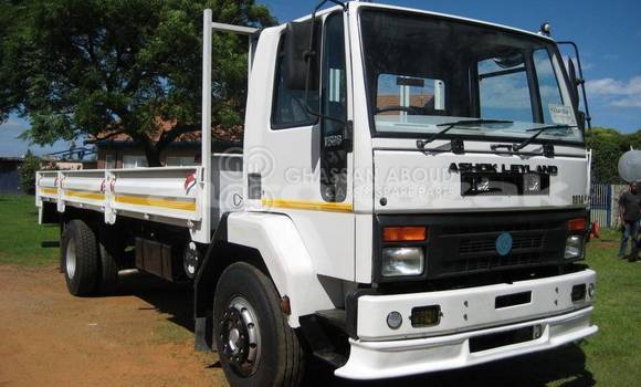 Buy New Hino 916 White Truck in Import - Dubai in Akmecet Buy New Hino 916 White Truck in Import - Dubai in Akmecet