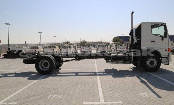 Buy New Hino GH White Truck in Import - Dubai in Akmecet Buy New Hino GH White Truck in Import - Dubai in Akmecet