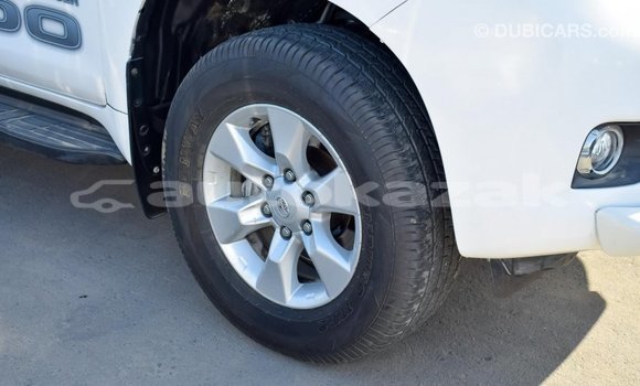 Buy Import Toyota Prado White Car in Import - Dubai in Akmecet Buy Import Toyota Prado White Car in Import - Dubai in Akmecet
