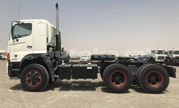 Buy New Hino 714 White Truck in Import - Dubai in Akmecet Buy New Hino 714 White Truck in Import - Dubai in Akmecet