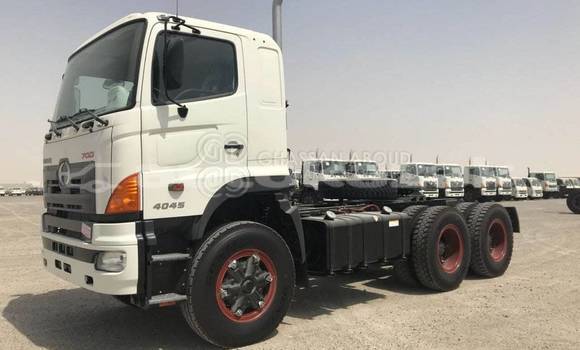 Buy New Hino 714 White Truck in Import - Dubai in Akmecet Buy New Hino 714 White Truck in Import - Dubai in Akmecet