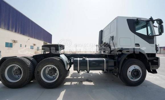 Buy New Iveco Trakker White Truck in Import - Dubai in Akmecet Buy New Iveco Trakker White Truck in Import - Dubai in Akmecet