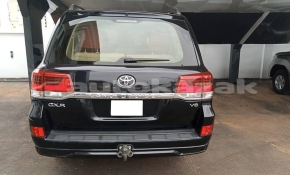 Buy Import Toyota Land Cruiser Black Car in Abay in Karagandi Buy Import Toyota Land Cruiser Black Car in Abay in Karagandi