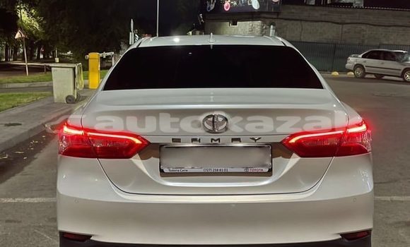 Buy Used Toyota Camry White Car in Almaty in Almati Buy Used Toyota Camry White Car in Almaty in Almati