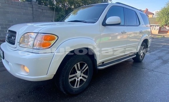 Buy Used Toyota Sequoia White Car in Astana in Akmola Buy Used Toyota Sequoia White Car in Astana in Akmola