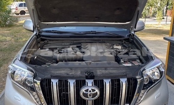 Buy Used Toyota Land Cruiser Prado Silver Car in Taraz in Taraz Buy Used Toyota Land Cruiser Prado Silver Car in Taraz in Taraz