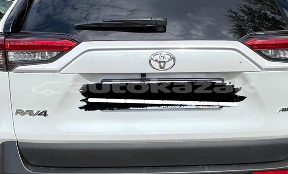 Buy Used Toyota RAV4 White Car in Astana in Akmola Buy Used Toyota RAV4 White Car in Astana in Akmola