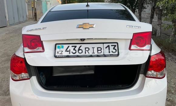 Buy Used Chevrolet Cruze White Car in Almaty in Almati Buy Used Chevrolet Cruze White Car in Almaty in Almati