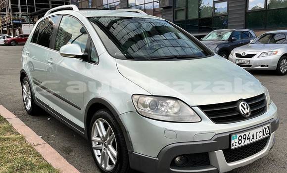 Buy Used Volkswagen Golf Blue Car in Almaty in Almati Buy Used Volkswagen Golf Blue Car in Almaty in Almati