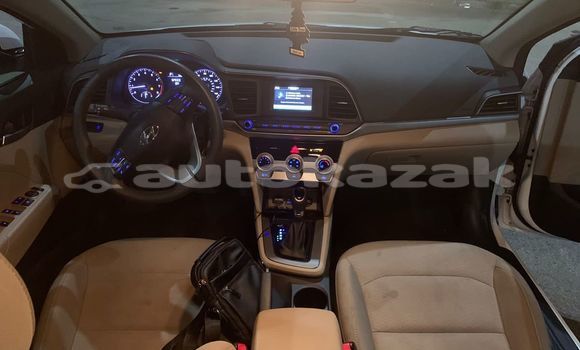 Buy Used Hyundai Elantra White Car in Almaty in Almati Buy Used Hyundai Elantra White Car in Almaty in Almati