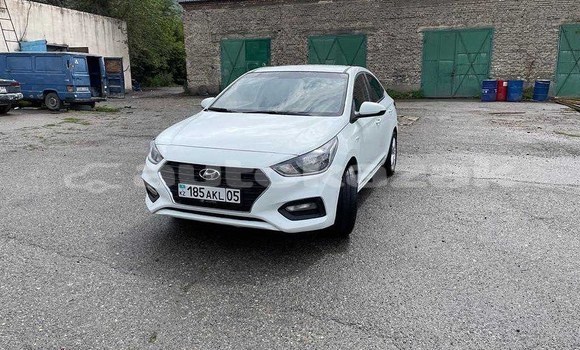 Buy Used Hyundai Accent White Car in Almaty in Almati Buy Used Hyundai Accent White Car in Almaty in Almati