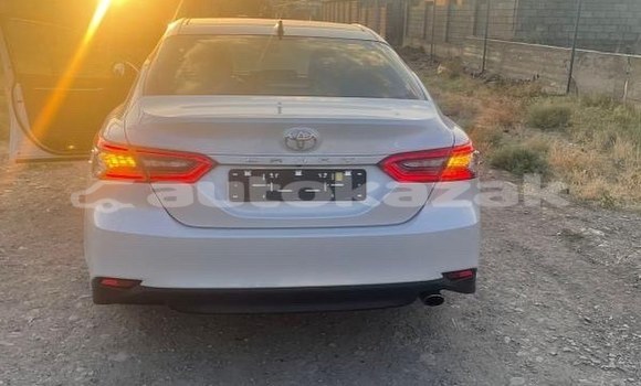 Buy Used Toyota Camry White Car in Almaty in Almati Buy Used Toyota Camry White Car in Almaty in Almati