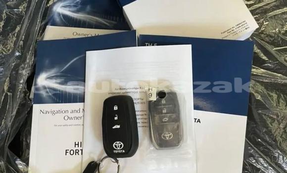 Buy Used Toyota Hilux White Car in Almaty in Almati Buy Used Toyota Hilux White Car in Almaty in Almati