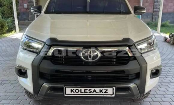 Buy Used Toyota Hilux White Car in Almaty in Almati Buy Used Toyota Hilux White Car in Almaty in Almati
