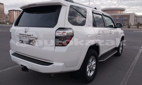Buy Used Toyota 4Runner White Car in Aktau in Mankistau Buy Used Toyota 4Runner White Car in Aktau in Mankistau
