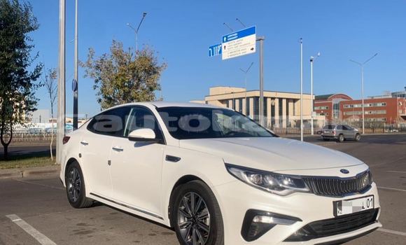 Buy Used Kia K5 White Car in Astana in Akmola Buy Used Kia K5 White Car in Astana in Akmola