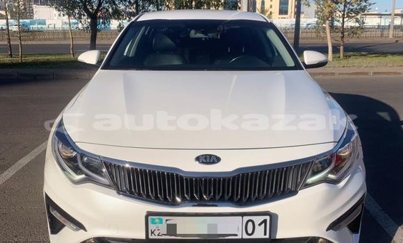 Buy Used Kia K5 White Car in Astana in Akmola Buy Used Kia K5 White Car in Astana in Akmola