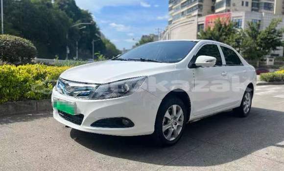 Buy Used BYD E6 White Car in Abay in Karagandi Buy Used BYD E6 White Car in Abay in Karagandi