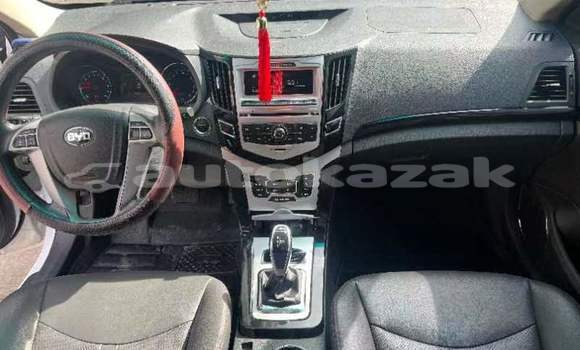 Buy Used BYD E6 White Car in Abay in Karagandi Buy Used BYD E6 White Car in Abay in Karagandi