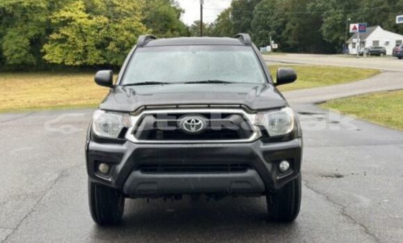 Buy Used Toyota Tacoma Black Car in Astana in Akmola