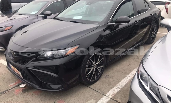 Buy Used Toyota Camry Black Car in Almati in Almati