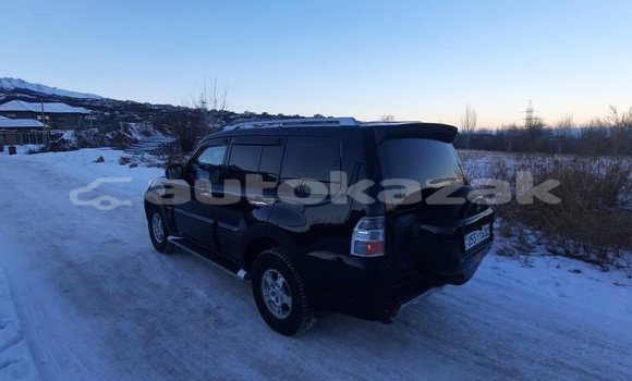 Buy Used Mitsubishi Pajero Black Car in Almaty in Almati Buy Used Mitsubishi Pajero Black Car in Almaty in Almati