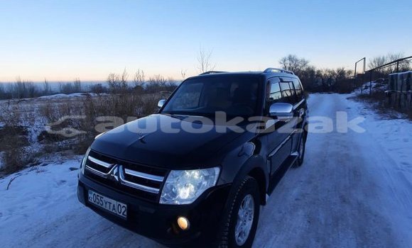 Buy Used Mitsubishi Pajero Black Car in Almaty in Almati Buy Used Mitsubishi Pajero Black Car in Almaty in Almati