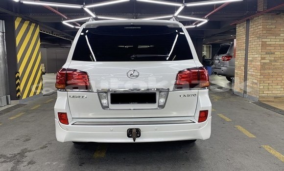 Buy Used Lexus LX 570 White Car in Almaty in Almati Buy Used Lexus LX 570 White Car in Almaty in Almati