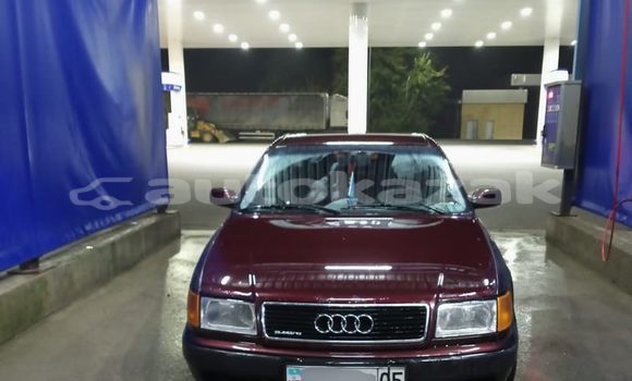 Buy Used Audi 100 Red Car in Almaty in Almati