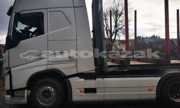 Buy Used Volvo F4 White Truck in Abay in Karagandi Buy Used Volvo F4 White Truck in Abay in Karagandi