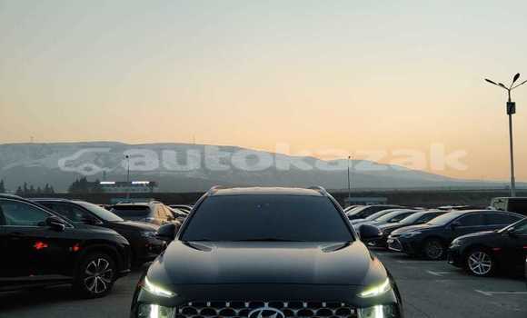 Buy Used Hyundai Santa Fe Black Car in Almaty in Almati Buy Used Hyundai Santa Fe Black Car in Almaty in Almati