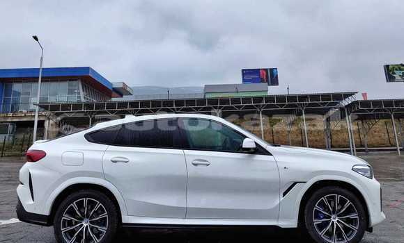Buy New BMW X6 White Car in Almati in Almati Buy New BMW X6 White Car in Almati in Almati