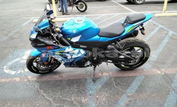 Buy Used Suzuki GSX–R Blue Bike in Novodolinskiy in Karagandi Buy Used Suzuki GSX–R Blue Bike in Novodolinskiy in Karagandi