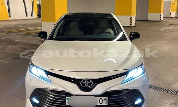 Buy Used Toyota Camry White Car in Almaty in Almati Buy Used Toyota Camry White Car in Almaty in Almati