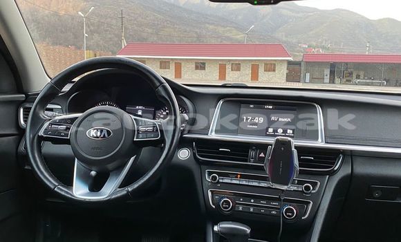 Buy Used Kia Optima White Car in Almaty in Almati Buy Used Kia Optima White Car in Almaty in Almati