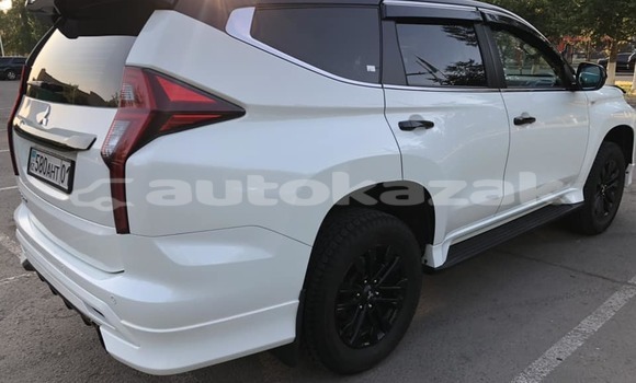 Buy Used Mitsubishi Montero Sport White Car in Astana in Akmola Buy Used Mitsubishi Montero Sport White Car in Astana in Akmola
